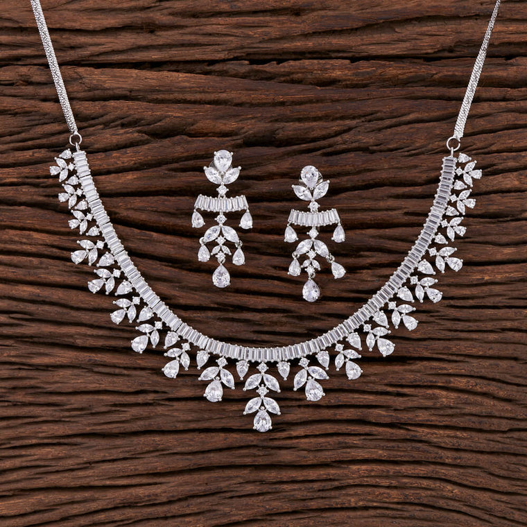 Amari Necklace Set